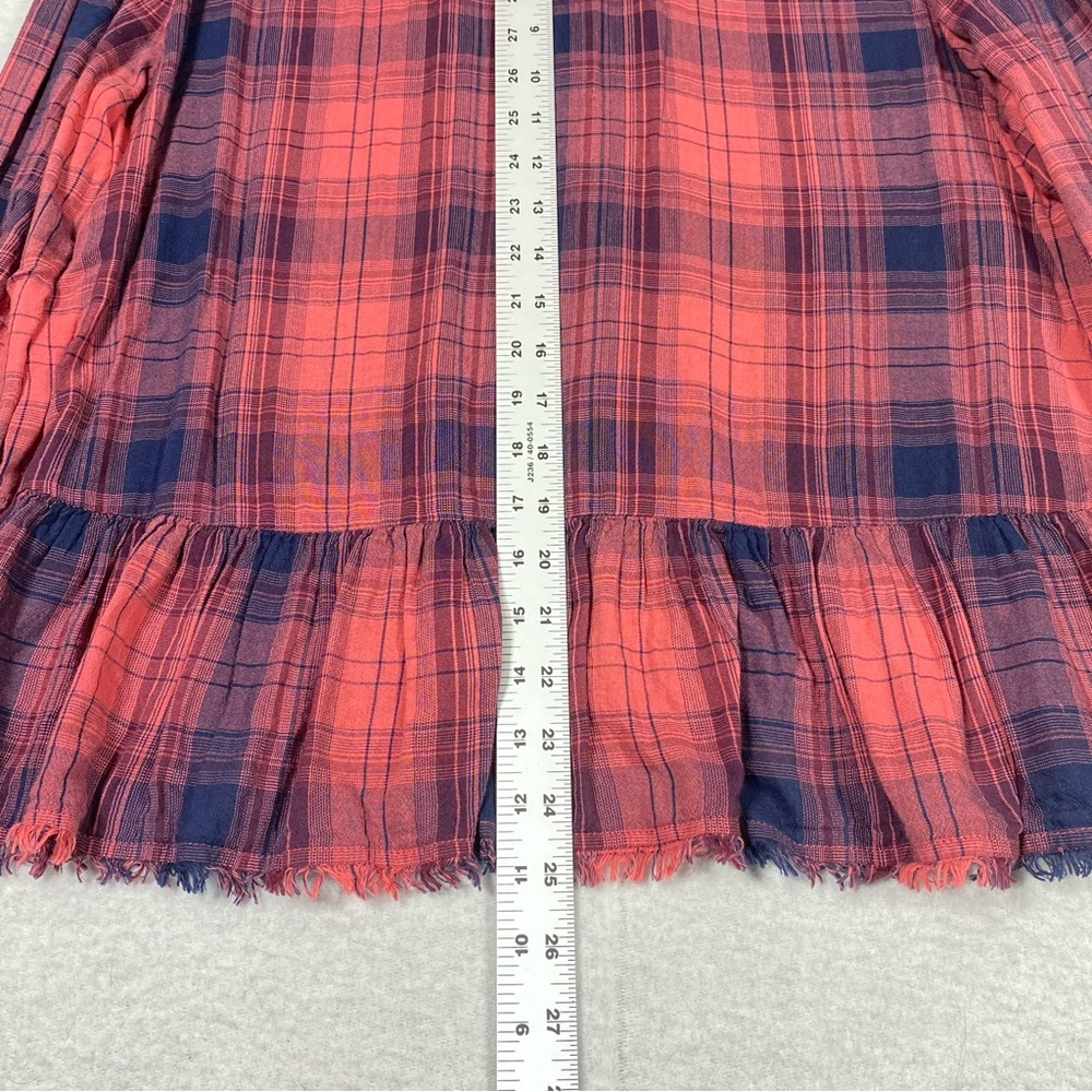 Vince Camuto Plaid Peplum Blouse Women's M Red Blue Frayed Hem Long Sleeve Flowy - Picture 14 of 15